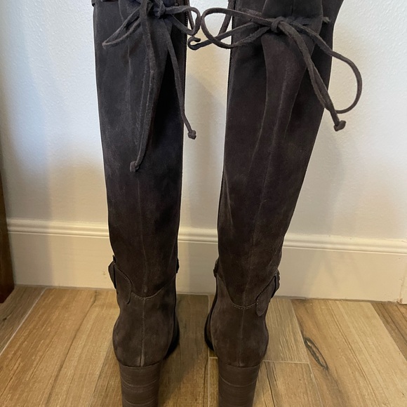Gray Suede Boots Up to Knee 4 inch heel - Picture 4 of 7